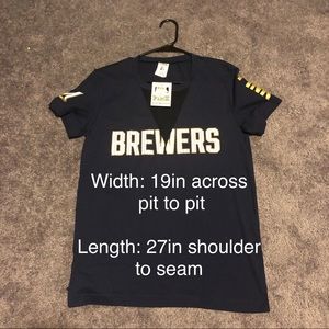 NWT!! Oversized Milwaukee Brewers tee